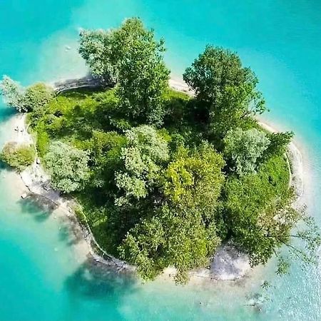 Rustica Sul Lago Tenno Primo Piano Luaran gambar