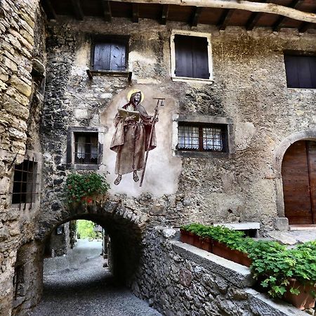 Rustica Sul Lago Tenno Primo Piano Luaran gambar