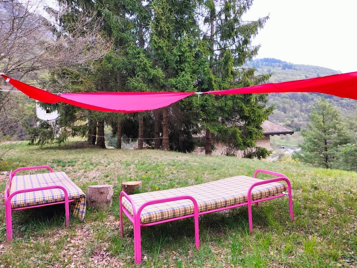 Rustica Sul Lago Tenno Primo Piano Luaran gambar